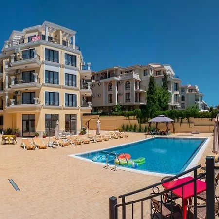 Horizon 11 'б' Apartment